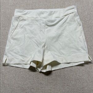 Rachel Zoe Women's White Shorts Size M Casual Summer (with pockets)